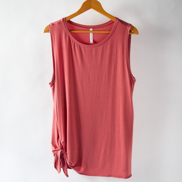 Fabletics Side Knot Workout Tank Tunic Top - Picture 2 of 10